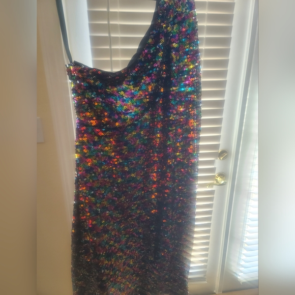 Party Dress - Picture 1 of 4